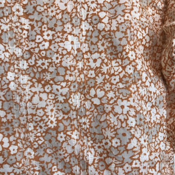 Universal Thread Yellow Floral Ruffled Top Size Medium - Picture 5 of 8